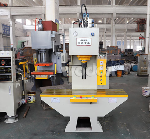 40T單臂液(yè)壓機