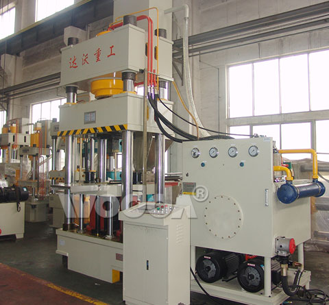 500噸(dūn)牛羊舔磚機(ji)