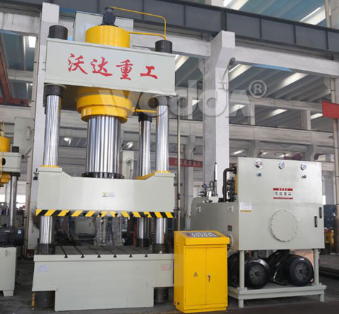 800噸四柱液(yè)壓機