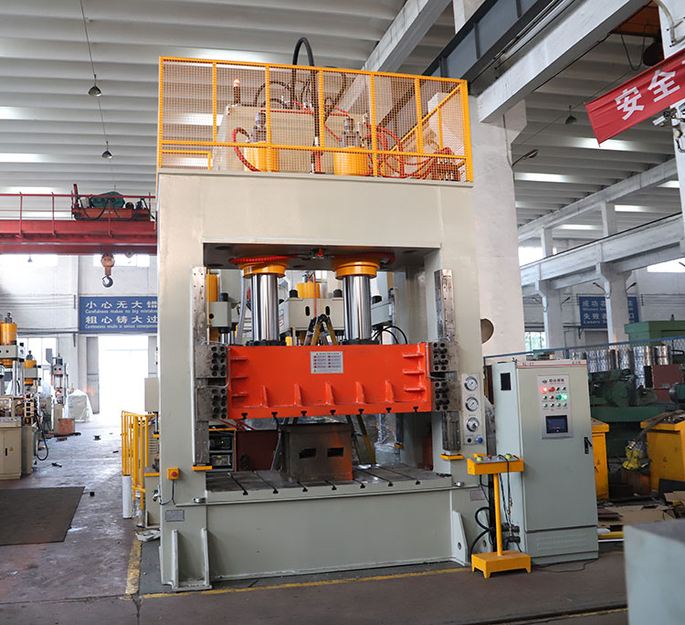 框架式(shì)液壓機技(jì)術參數