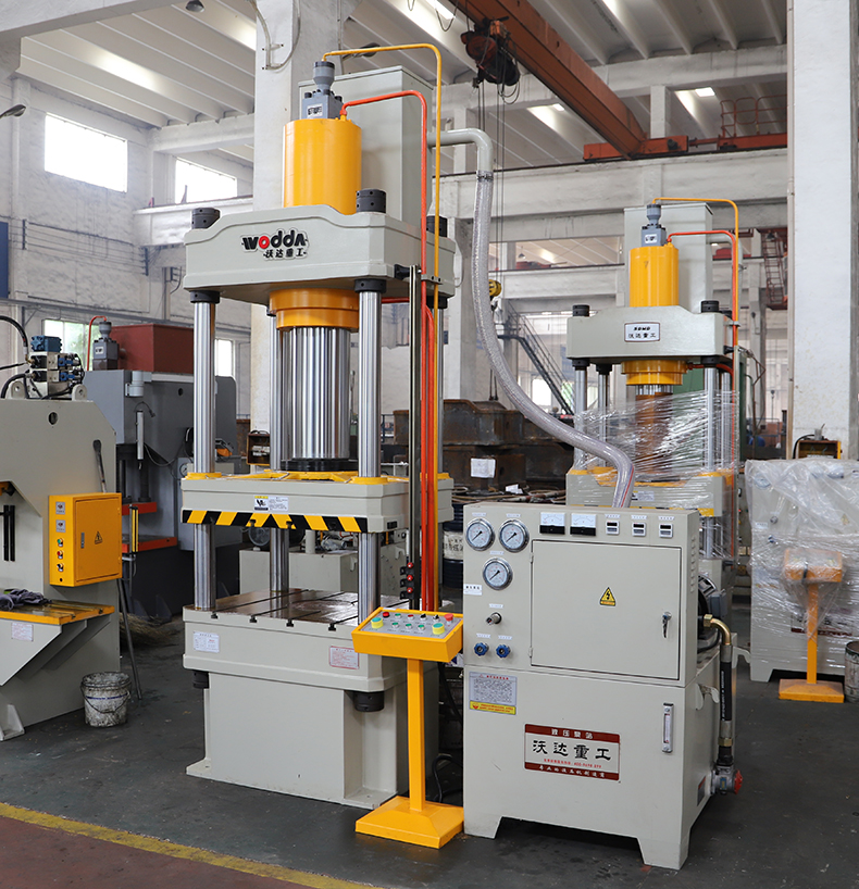 密胺餐(can)具熱壓成型液壓(ya)機