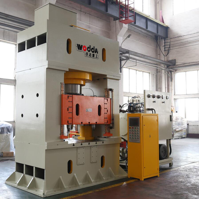 500T熱模鍛液壓(yā)機