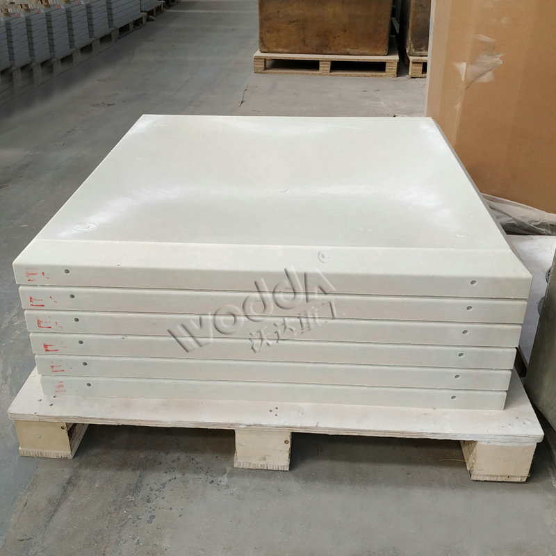 800噸玻璃鋼(gāng)水箱闆液壓(yā)機