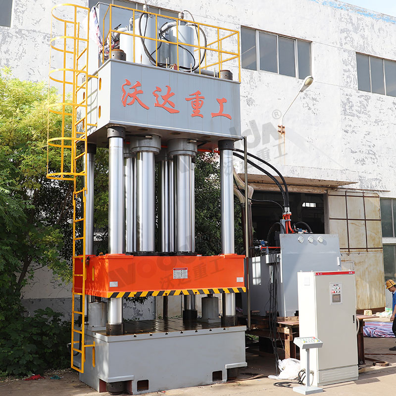 坩埚成型(xíng)液壓機