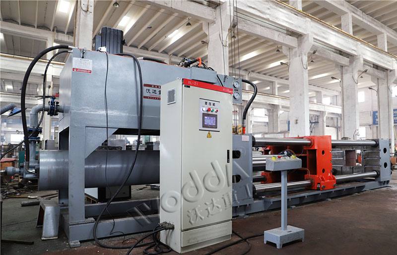 卧式四(sì)柱液壓(yā)機 卧(wo)式四柱(zhù)液壓機(jī)