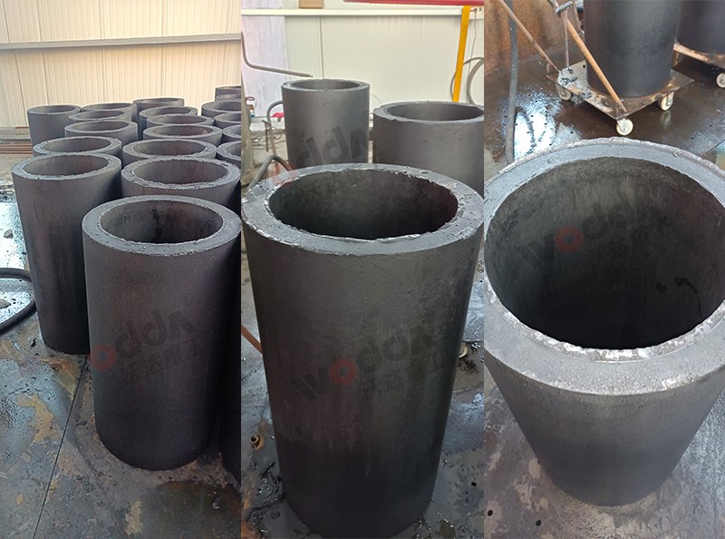 石墨(mo)坩埚 石墨(mo)坩埚