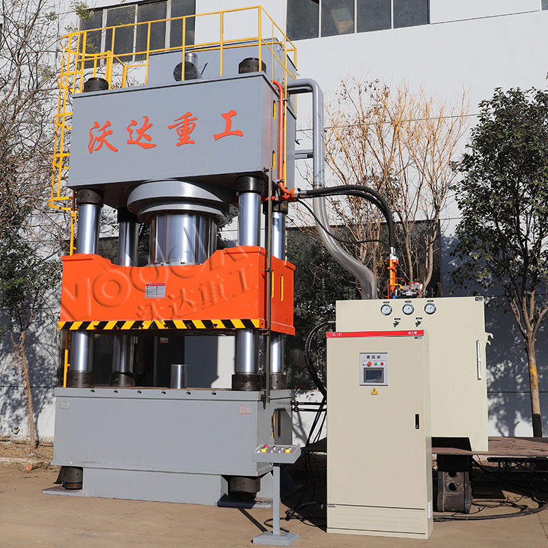 1000噸(dun)三梁四(sì)柱油壓(yā)機多少(shao)錢一台(tai)