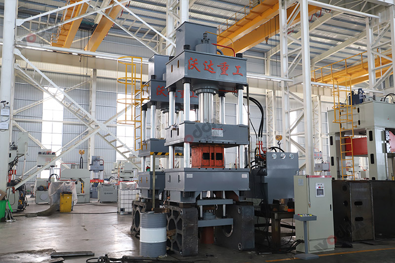 315噸不(bú)鏽鋼拉伸液壓機(jī) 315噸不鏽鋼拉伸液(yè)壓機