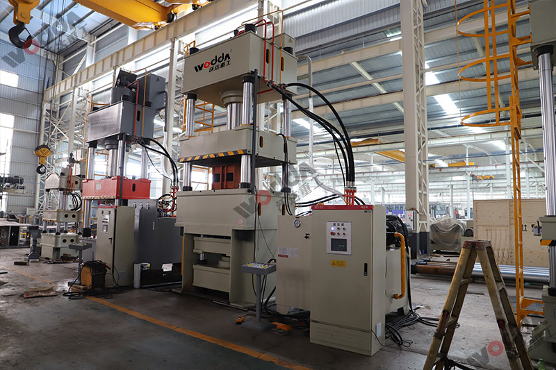 500噸拉伸液壓機 500噸(dūn)拉伸液壓機