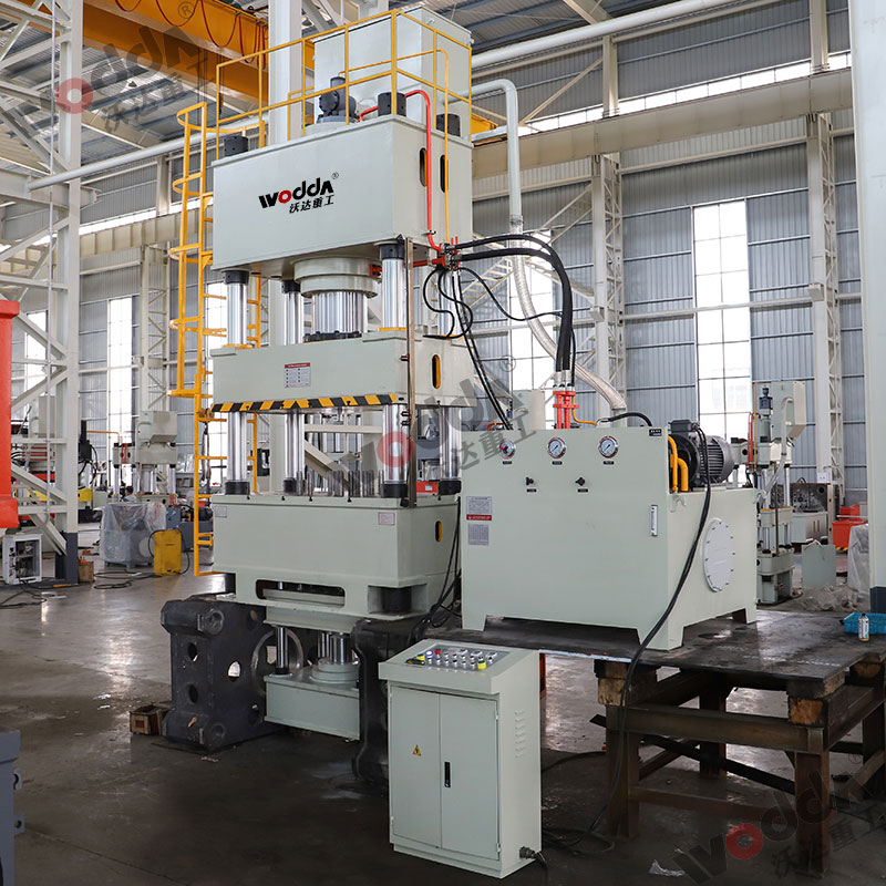 500噸四柱液壓(ya)機_多頂杆拉伸液(ye)壓機 500噸四柱液壓(yā)機_多頂杆拉伸液(ye)壓機