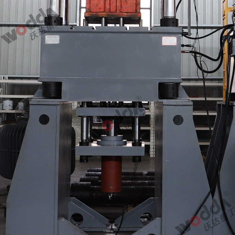 多頂(ding)杆液壓墊 多(duō)頂杆液壓墊(niàn)