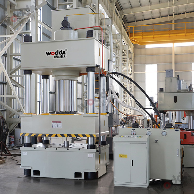 630噸拉(la)伸機 630噸拉伸機(jī)