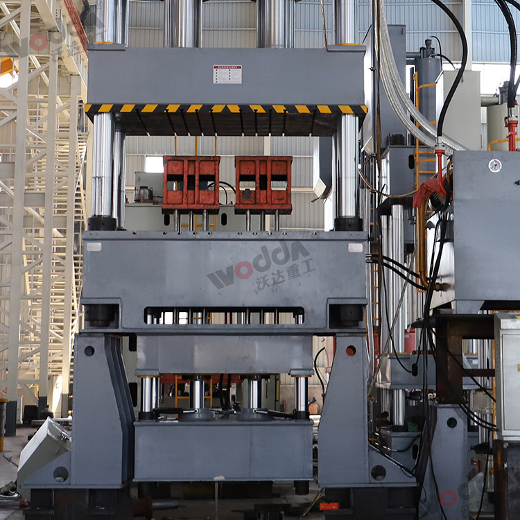 1000噸液壓(yā)機（液壓(ya)墊）