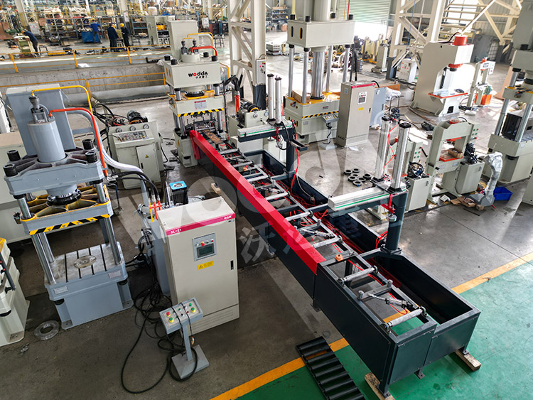 250噸(dun)錨杆托(tuo)盤生産(chǎn)線(圖3) 250噸(dun)錨杆托(tuō)盤生産(chan)線(圖3)