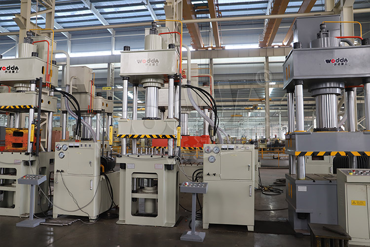 150噸拉(lā)伸機 150噸拉(lā)伸機