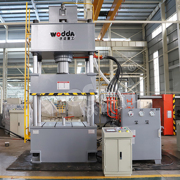 200噸四柱(zhu)拉伸機 200噸(dun)四柱拉伸(shen)機