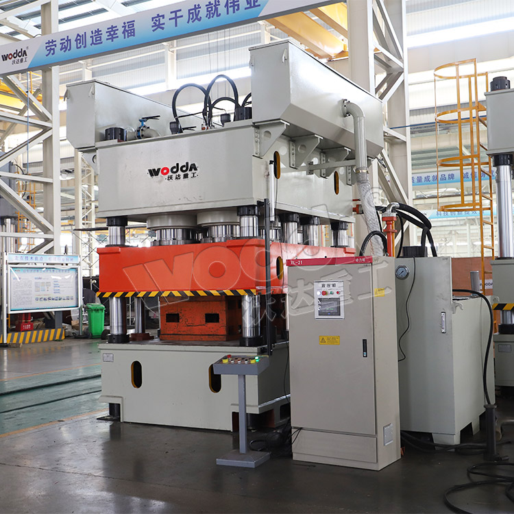 3000噸液壓(ya)機 3000噸液壓機(ji)