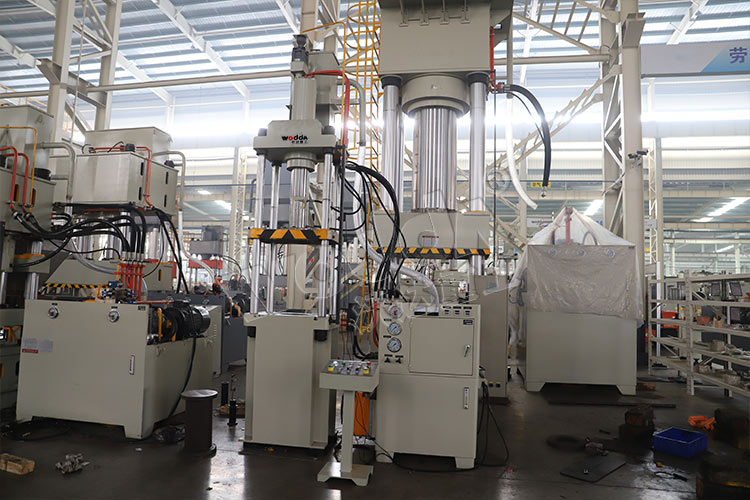 汽車濾(lǜ)清器外殼拉伸(shen)液壓機 汽車濾(lü)清器外殼拉伸(shen)液壓機