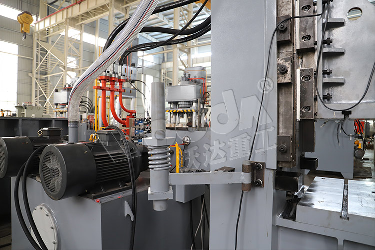 框架式液壓(ya)機電機 框架式液(ye)壓機電機