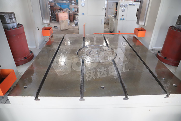 工(gōng)作台 工作(zuo)台