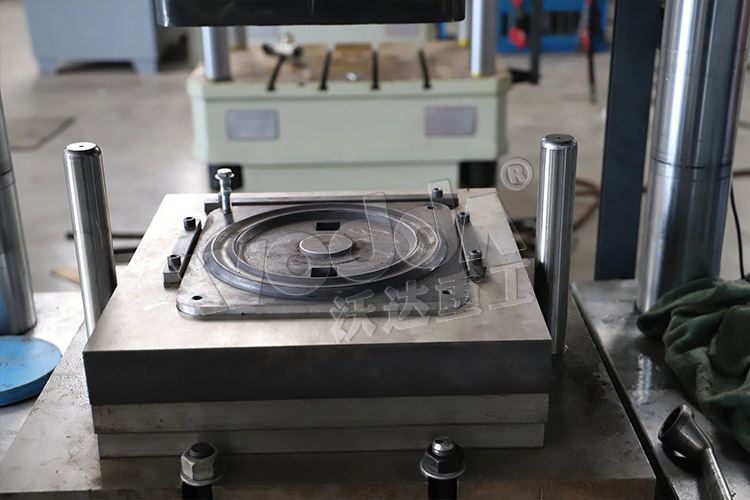 轉移托盤模(mo)具