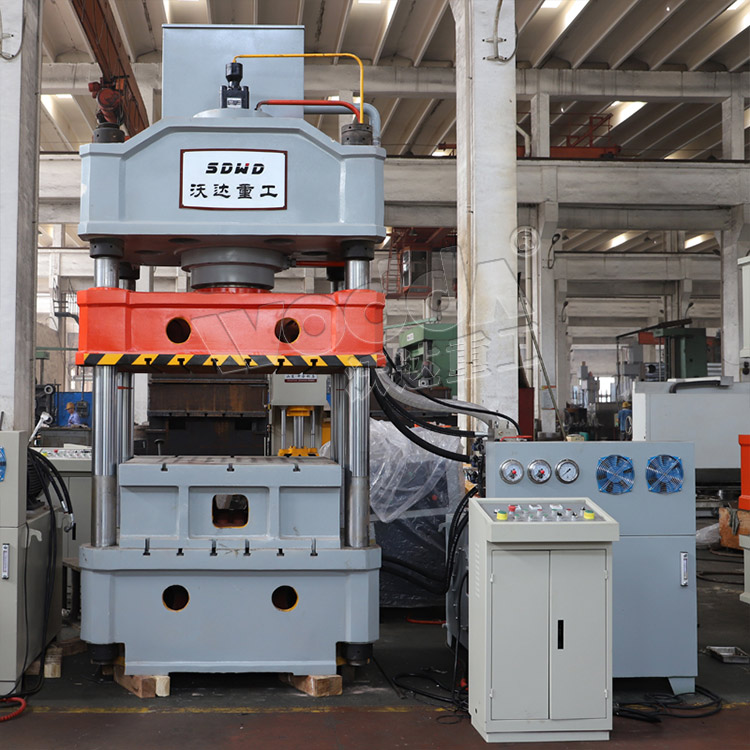 蛋糕(gāo)托盤拉伸液壓機(ji) 蛋糕托盤拉伸液(ye)壓機