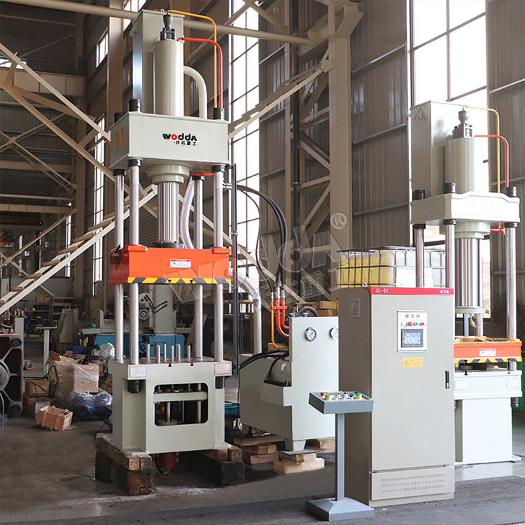 100噸伺服四柱(zhu)拉伸液壓機 100噸伺(sì)服四柱拉伸液壓(ya)機