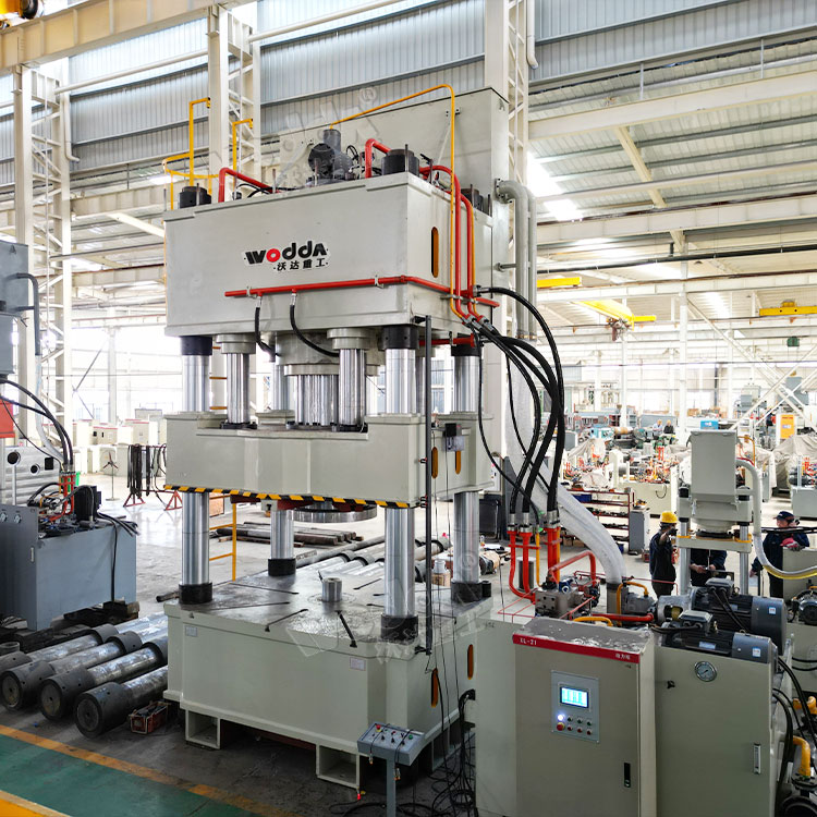 封頭液(ye)壓機 封頭(tóu)液壓機