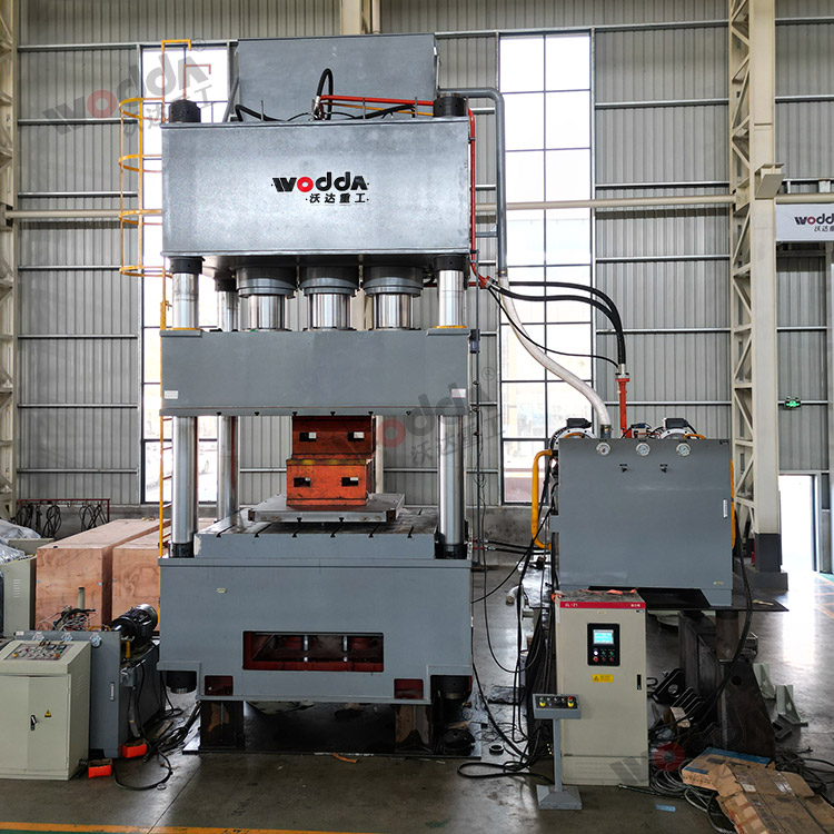 1500噸U型(xíng)盤拉伸液(yè)壓機 1500噸U型(xing)盤拉伸液(ye)壓機