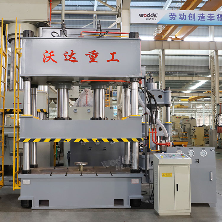 315噸拉伸(shen)液壓機