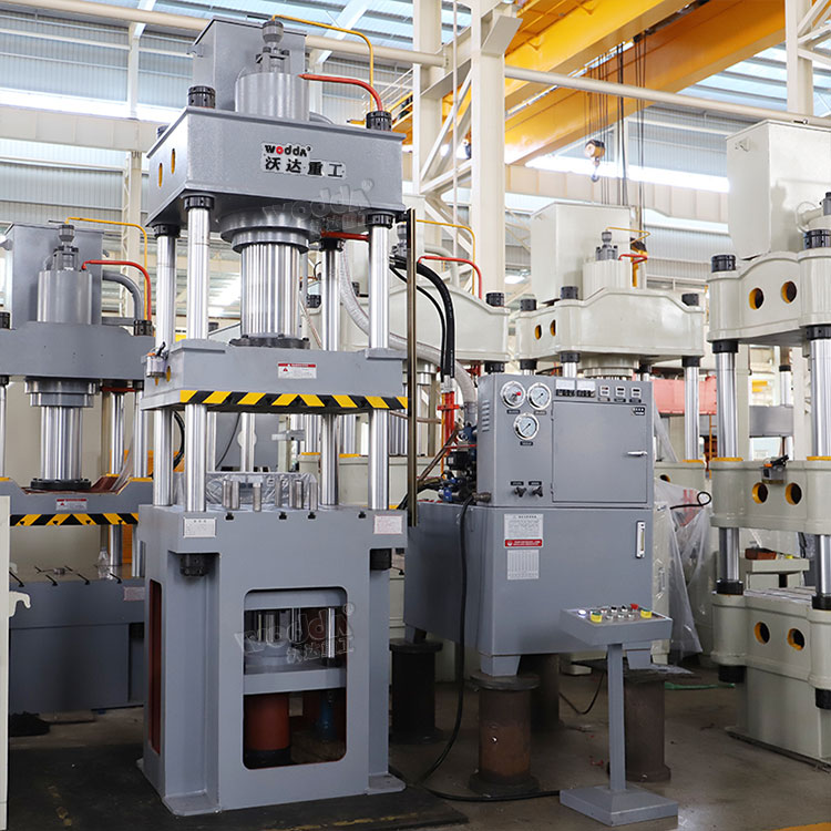 200噸四(si)柱拉伸液壓機(ji) 200噸四柱拉伸液(ye)壓機