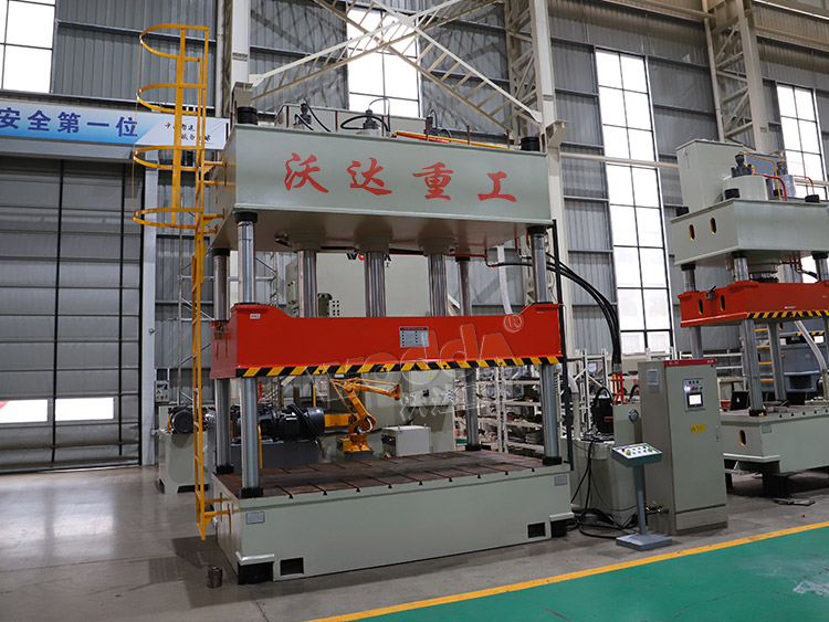 315噸汽(qì)車内飾件(jiàn)成型液壓(ya)機 315噸汽車(chē)内飾件成(chéng)型液壓機(jī)