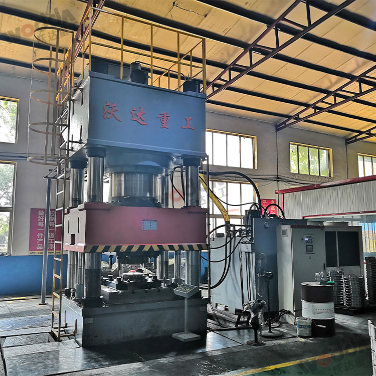 2000噸(dūn)汽車離合(hé)器殼體拉(la)伸液壓機(ji) 2000噸汽車離(lí)合器殼體(ti)拉伸液壓(ya)機