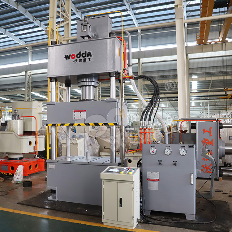 200噸标準型(xíng)四柱拉伸(shēn)液壓機 200噸(dūn)标準型四(sì)柱拉伸液(ye)壓機