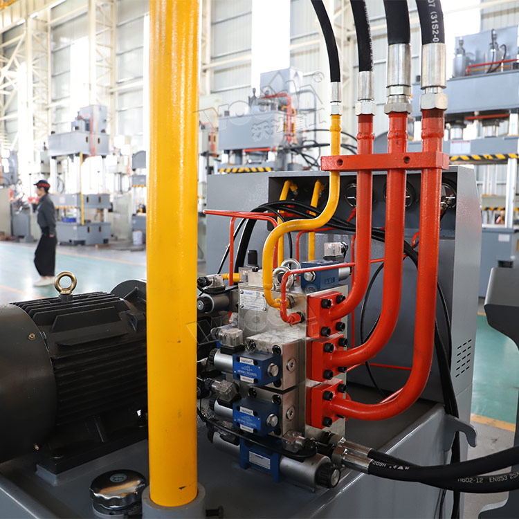 100噸液(yè)壓機插(cha)裝式液(ye)壓系統(tong) 100噸液壓(ya)機插裝(zhuāng)式液壓(yā)系統