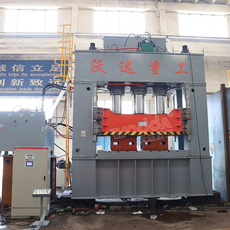 1000噸(dūn)框架式薄闆(pan)拉伸液壓機(ji)