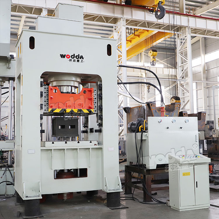 630噸框架式(shi)液壓機 630噸框架(jià)式液壓機