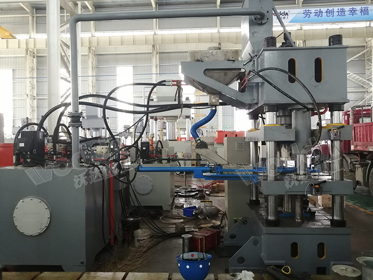 315噸粉末(mò)成型液(yè)壓機 315噸(dūn)粉末成(cheng)型液壓(ya)機