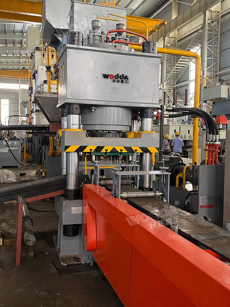 500噸四柱(zhù)液壓機