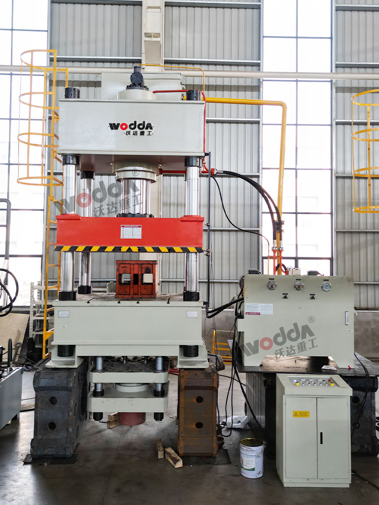 500噸液壓(ya)墊拉伸機 500噸(dūn)液壓墊拉伸(shen)機