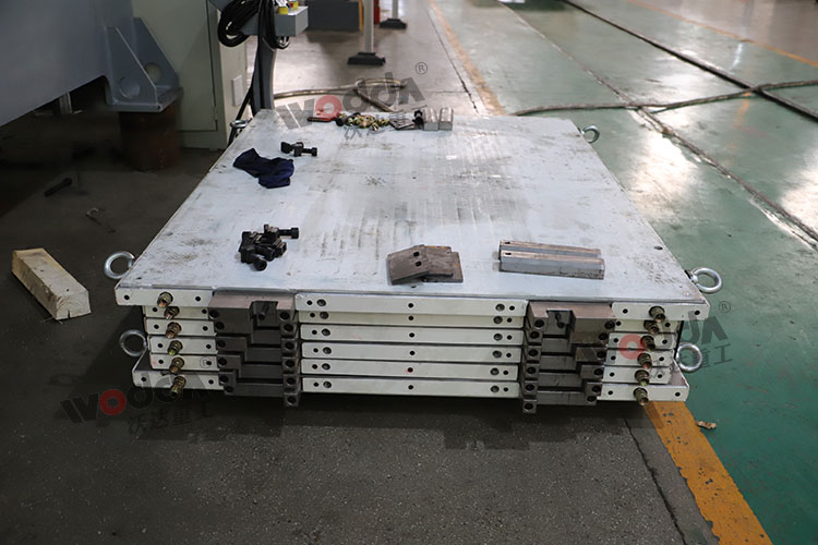 多層熱壓(ya)闆 多層熱壓闆(pǎn)