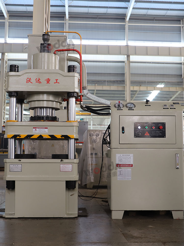 200t油壓機(三梁四(sì)柱液壓機) 200t油壓(yā)機(三梁四柱液(ye)壓機)