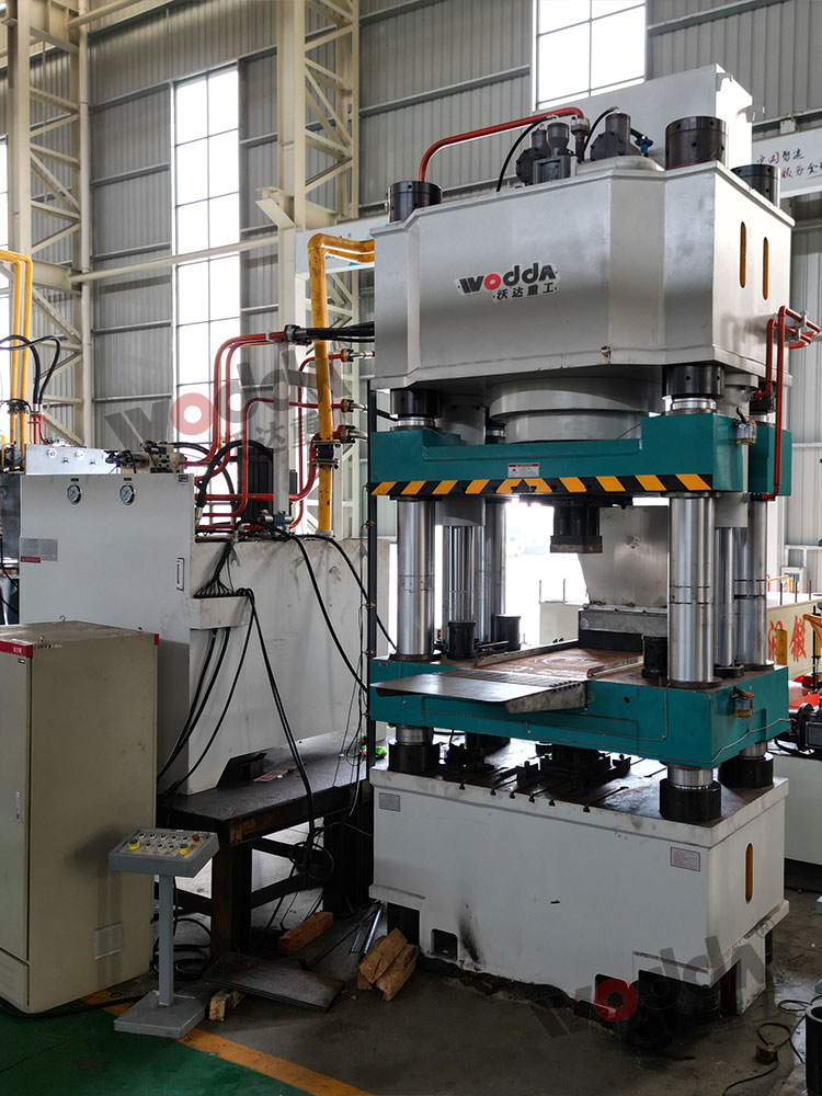 800噸鹽磚機 800噸(dun)鹽磚機