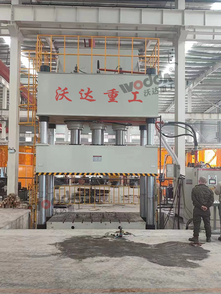 1000噸(dun)汽車配件(jiàn)拉伸液壓(ya)機