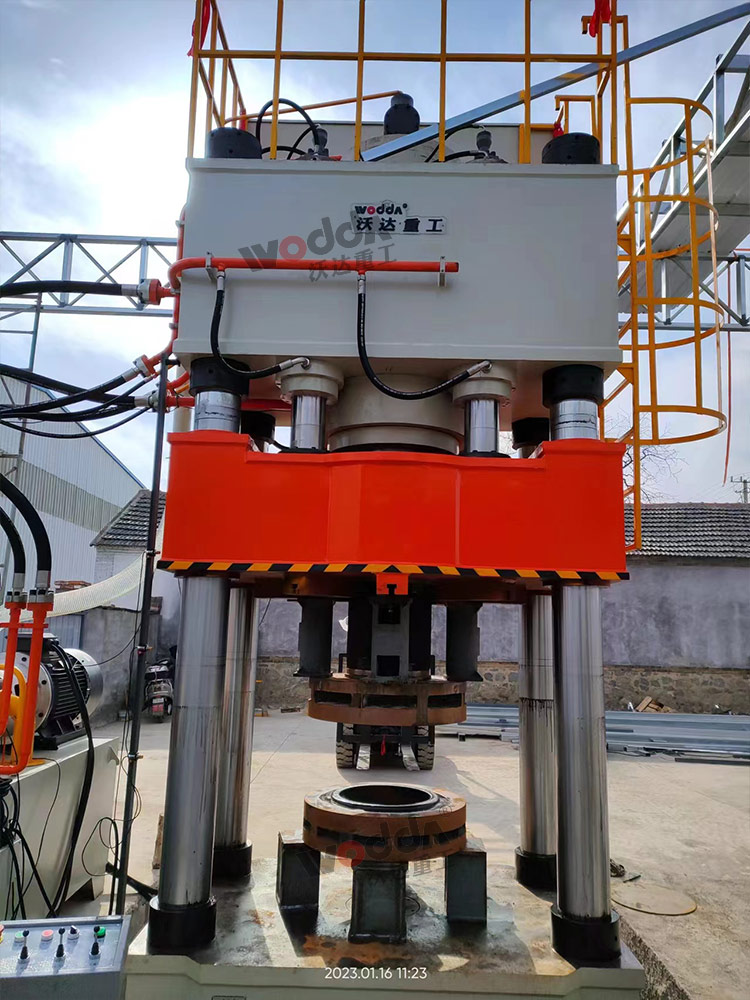 800噸(dun)封頭拉(lā)伸液壓(yā)機 800噸封(fēng)頭拉伸(shen)液壓機(jī)