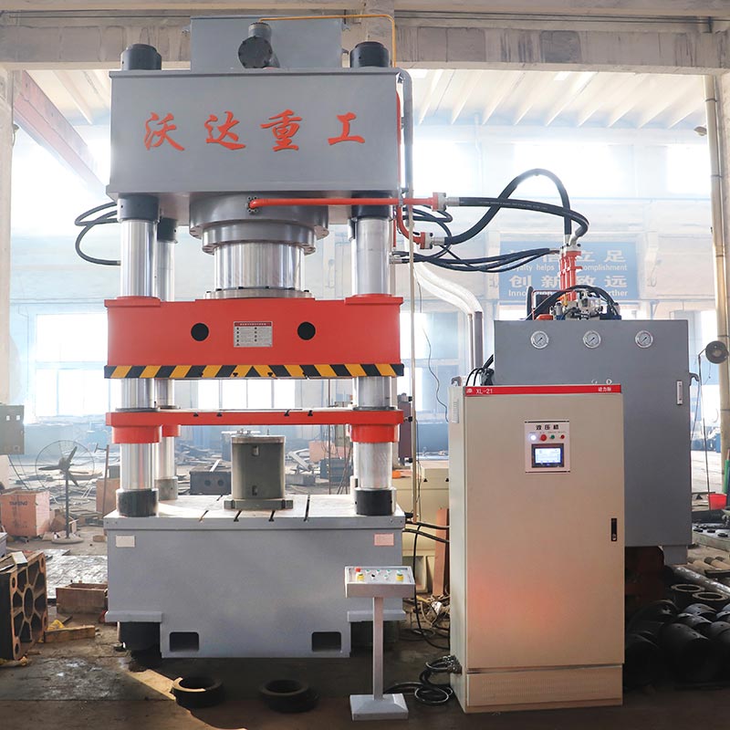 1250噸四梁四(sì)柱液壓機